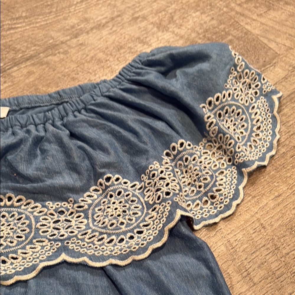 Fever Blue Off-Shoulder Top with Cream Lace~ gorgeous - Picture 4 of 6